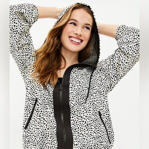 Lou & Grey Leopard Print Wanderweave Windbreaker Jacket - Women’s Size M
